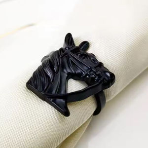 Attrayant tête de cheval noir porte-boucle de serviette en métal réglage de Table à manger pour mariage et événement spécial rond de serviette décoratif - Product Image 1