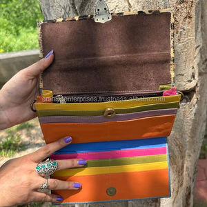 กระเป๋าคลัทช์หนังขนสัตว์สำหรับผู้หญิงหนังสัตว์รีไซเคิลหนังสัตว์แท้สีรุ้งแบบอเนกประสงค์กระเป๋าใส่บัตร ATM - Product Image 6
