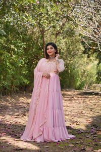 Moda de Tendencia para Mujer, Kurti Largo de Georgette con Bordado Anarkali, Traje con Dupatta para Bodas y Fiestas, India 2022 para Chicas - Product Image 3