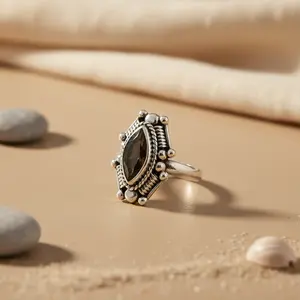 Anillo Geométrico de Plata 925 con Topacio Místico para Mujer, Joyería de Diseño, Corte Ovalado, Piedra Natural, Bañado en Rodio - Product Image 1