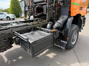 Camión Tractor Mercedes-Benz Actros 2031 8X2 Diésel Euro 5 Transmisión Manual Capacidad de Carga 31-40T Dirección Izquierda Nuevo - Product Image 4