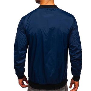 Service OEM Veste de baseball en satin avec broderie personnalisée pour hommes Veste en satin pour hommes Lettermen Vestes pour hommes en polyester imperméable à fermeture éclair et coupe ajustée - Product Image 3