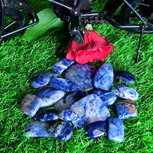 Vente en gros de lots de cabochons sodalite polis naturels cristaux de guérison en vrac pour la fabrication de bijoux Chakra idée cadeau - Product Image 6