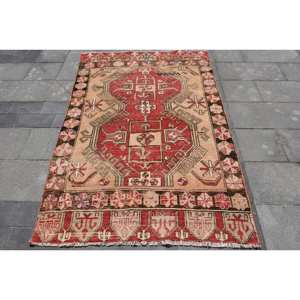 Alfombra Clásica de Lana Roja y Beige con Diseño de Patchwork, 4.3 x 6.3 pies, Estilo Kilim, Alfombra Rectangular Turca de Gran Tamaño, Respetuosa con el Medio Ambiente, con Base de Látex, para Pasillo - Product Image 1