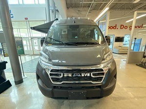 Venta en Subasta Perfecta: Autocaravana Usada Moderna T-h-o-r E-ddie B-a-u-e-r 18EB 2026, Lista para Envío - Product Image 6