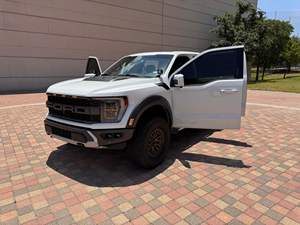 ฟอร์ด เอฟ-150 แร็พเตอร์ ปี 2023 เครื่องยนต์เทอร์โบวี6 450 แรงม้า ขับเคลื่อน 4 ล้อ  ใช้งานในรัฐเท็กซัส  ปรับแต่งน้อยมาก - Product Image 3