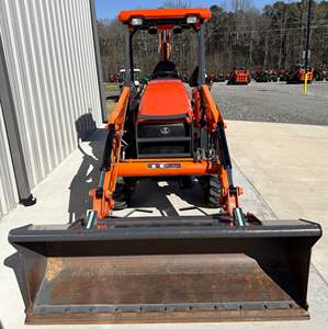 Tracteur agricole à chenilles L47 2016 avec chargeur et pelle rétrocaveuse 4x4, moteur diesel 45 CV, boîte de vitesses à transmission hydrostatique certifiée - Product Image 1