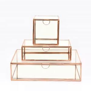 Caja de Cristal Dorada con Forma Hexagonal para Joyas, Organizador de Joyas para Decoración de Bodas, Chapado en Oro - Product Image 5