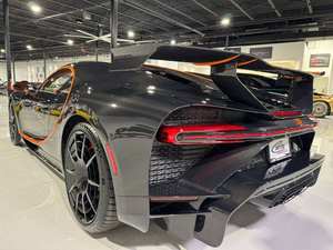 BU GATTI Chiron Pur Sport Usado 2023 - Product Image 5