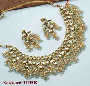 Indian Traditional Ethnic Gold Plated Copper Bridal Wedding Jewelry <b>Set</b> <b>for</b> <b>Women</b> Party Earrings & Necklace <b>Set</b> - Product Image 6