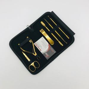 Kits Profesionales de Manicura y Pedicura con Herramientas de Acero Inoxidable Sostenible Bañado en Oro y Logo Privado - Product Image 3