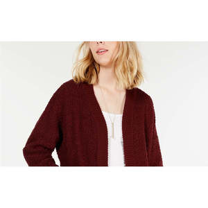 Cardigan Junior con Apertura Frontale in Tessuto Testurizzato Rosso Taglia Grande - Design Casual Stampato per Primavera e Autunno - Product Image 2