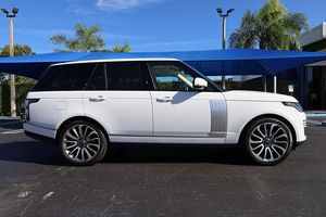 Range Rover HSE Westminster Edition 2021 Usado, Blanco, Lujoso, Motor 3.0L de 6 Cilindros en Línea, SUV, Volante a la Izquierda, Gasolina - Product Image 3