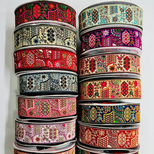 Tissu en dentelle Jacquard à la mode avec broderie élégante dentelle détaillée pour vêtements pour femmes jupes chemisiers et robes en vrac - Product Image 1