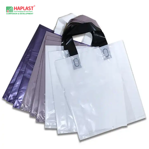 Sacs de courses en plastique flexibles et réutilisables de luxe avec poignée souple en boucle, sacs de transport en HDPE LDPE recyclé, fabrication en usine - Product Image 1