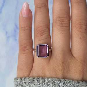 Venta al por mayor a granel 925 Joyas de plata esterlina Joyería fina Mujeres Octogan Forma Anillo de amatista natural Eternidad Vermeil - Product Image 2