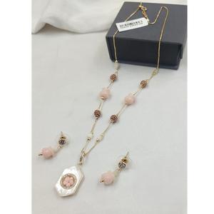 ชุดสร้อยคอไข่มุกหรูหราพร้อมต่างหูสำหรับงานปาร์ตี้เหมาะสำหรับงานแต่งงานสวมใส่ทุกวันสำหรับผู้หญิง - Product Image 1