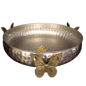 Cuenco de chocolate hecho a mano de diseño único Textura martillada de alta calidad con fechas adjuntas de mariposa Cuenco para servir para bodas - Product Image 1