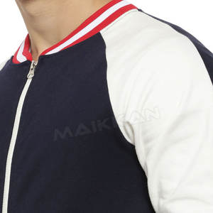 Chaqueta de invierno para hombre más vendida Diseño personalizado Letras delgadas con cuello alto Artículo caliente - Product Image 4