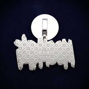 BIG MOOMGNG - Placa con Nombre Personalizada Única en Forma de Alas para Hombre, Oro de 14K, Color D, VVS, Moissanita, Corte Brillante Redondo - Product Image 5