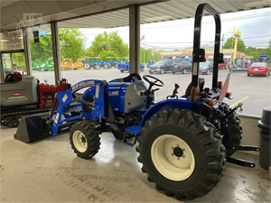 Precio al por mayor barato usado New Hollands Workmaster 25S, 35 Tractor - Product Image 4