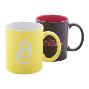 Mug en céramique noir personnalisé Bavary, articles promotionnels avec merchandising sur mesure - Product Image 5