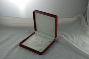 Collier simple boîte à bijoux 190*185 * H50 mm Rectangle stockage de protection pour colliers - Product Image 4