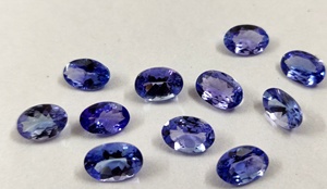 Tanzanite ธรรมชาติขนาด7x9มม. รูปไข่ทรงวงรีทรงหลวม - Product Image 3