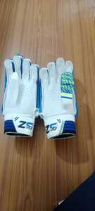 Gants de cricket pour la pratique du champ de frappe et du moignon Produit de qualité supérieure - Product Image 4