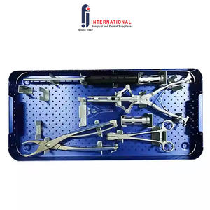 Juego de Instrumentos Ortopédicos Manuales Ligeros de Venta Caliente, Reemplazo Total de Cadera THA, Instrumentos Quirúrgicos Reutilizables de Acero Inoxidable - Product Image 3