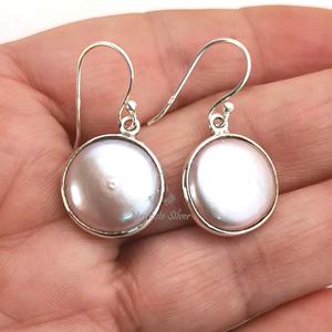 Pendientes de Perlas Peach Coin de Plata de Ley, Joyería Hecha a Mano, Regalo - Product Image 3