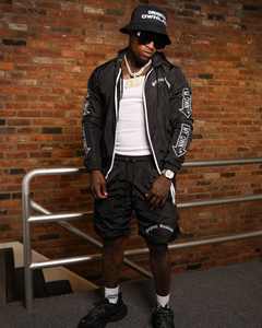 2025 unisexe 2 pièces en Nylon Jogging ensemble court personnalisé décontracté nouveau Style homme coupe-vent Gym Fitness survêtements ensemble respirant - Product Image 1