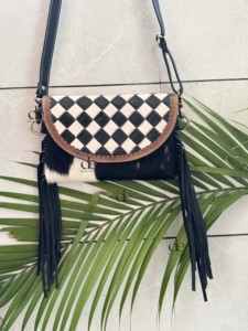 Nouveauté Sac à franges en cuir travaillé à la main Gypsy Boho en cuir de vachette Fourrure Fait main Style western Motif à carreaux Sacs de créateur - Product Image 5