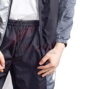 Chándales de nailon más vendidos personalizados de alta calidad para hombres Moda y ropa deportiva Chándales de nailon para hombres - Product Image 5