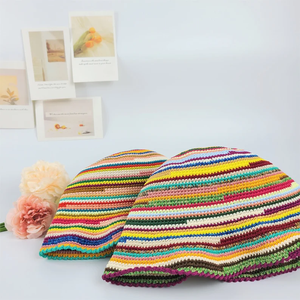 Sombrero de Ganchillo a Rayas Multicolor Arcoíris, Gorro de Verano para el Sol, Regalo Único Informal para Actividades al Aire Libre, para Adultos, Niñas, Viajes y Ciclismo - Product Image 3