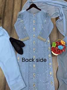 Conjunto de Kurti de Alta Calidad con Bordado de Lentejuelas y Diseño de Georgette Sintética de Última Moda para Bodas, por Fab Zone, Ropa India y Pakistaní - Product Image 5