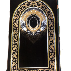 Tapis de prière pakistanais de qualité supérieure motif magnifiquement imprimé tapis de prière confortable prix de gros tapis de prière de voyage portable - Product Image 1