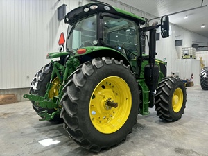 รถแทรกเตอร์เดียร์ 6130R สีเขียว รุ่น 6R สำหรับงานเกษตร ขับเคลื่อน 4 ล้อ  แรงยึดเกาะสูง เหมาะสำหรับงานภาคเกษตร - Product Image 2
