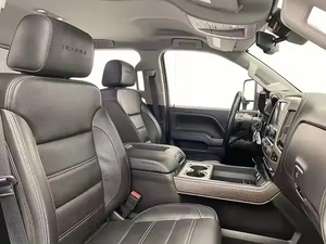 2024 S.I Ee.RR.A 350.0HD DE.NA LiI Volant à Gauche Sièges en Cuir Caméra Arrière Intelligente Automatique En Bon État - Product Image 4