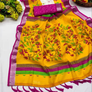 Tela suave y lisa a la moda para mujer, estampado Digital, color precioso, pallu, trabajo, Sari de longitud larga con pieza de blusa en contraste - Product Image 1