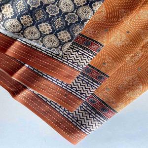 Haute Sur Demande Indien Traditionnel Premium Mélange De Soie Avec Bandhani Imprimer Saree Femme Fabricant De Mode De Surat - Product Image 1