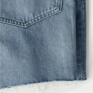 Shorts en jean décontractés amples de style streetwear avec logo brodé personnalisé vintage été 2025 - Product Image 2