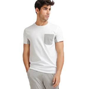 T-shirts pour hommes en polyester/coton conçus sur mesure Style formel à la mode respirant écologique avec logo personnalisé Fabriqué au Pakistan - Product Image 1