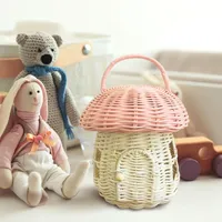 Neuer Trendiger Rosa Rattan Umweltfreundlicher Pilz-Haushalt: Mini-Aufbewahrungskorb, Weihnachtsdekoration, Großhandel Weihnachtsornamente