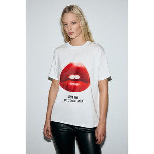 GRIMELANGE SALENNA Camiseta de corte regular con detalle estampado en tela suave para mujer - Product Image 1