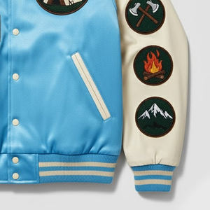 Fournisseurs directs d'usine, veste universitaire en satin pour hommes, produit très vendu, veste de baseball en broderie chenille pour homme - Product Image 3