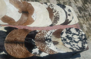 Tambor de Bodhran irlandés personalizado de la mejor calidad, cabeza fija de piel de cabra con tambor de madera con estampado irlandés tradicional - Product Image 3