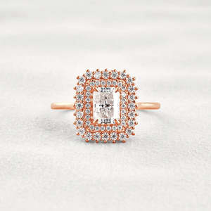 Bague de fiançailles et de mariage à double halo taille brillant, style vintage, diamant certifié IGI, or massif 18 carats, placage rhodium, géométrique - Product Image 3