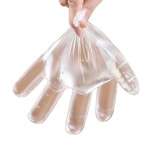 Guantes de plástico desechables de PE de alta calidad, el mejor precio de oferta directamente del fabricante de Vietnam ODM para uso en supermercados - Product Image 1