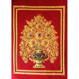 Tapis traditionnel élégant en zari avec broderie florale, parfait pour les mariages, les festivals et les événements spéciaux - Product Image 4